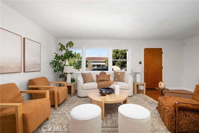 Detail Gallery Image 9 of 60 For 5023 Temple City Bld, Temple City,  CA 91780 - 2 Beds | 1/1 Baths