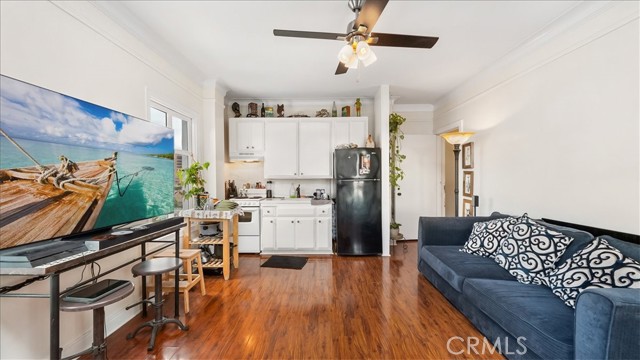 Detail Gallery Image 9 of 20 For 140 Linden Ave #962,  Long Beach,  CA 90802 - 1 Beds | 1 Baths