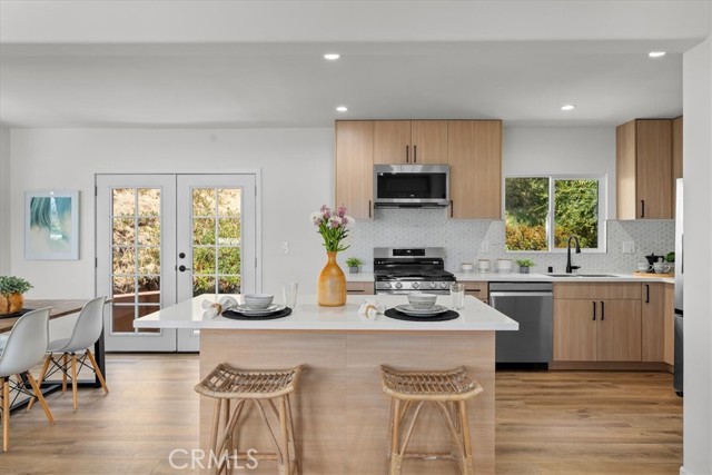 Kitchen breakfast nook