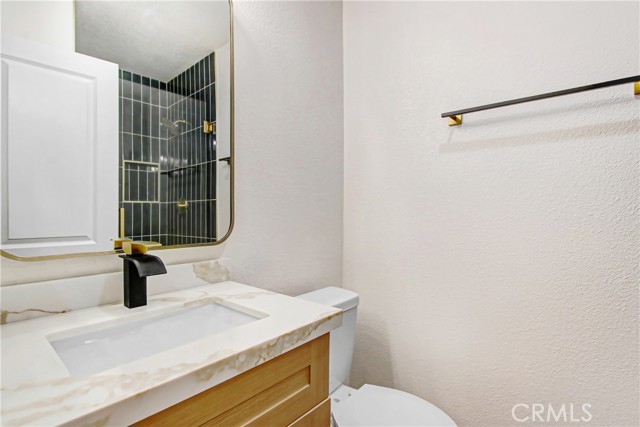Detail Gallery Image 7 of 12 For 533 W 9th, Upland,  CA 91786 - 2 Beds | 2 Baths