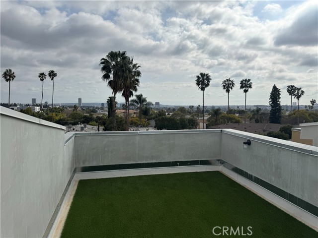 1223 N Hayworth Avenue # 7, West Hollywood, California 90046, 2 Bedrooms Bedrooms, ,2 BathroomsBathrooms,Residential Lease,For Rent,1223 N Hayworth Avenue # 7,CRSR24235963