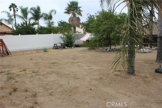 25380 Ivory Avenue, Moreno Valley CA: https://media.crmls.org/medias/43135e2b-aa64-4773-8295-d0cef10c28bb.jpg
