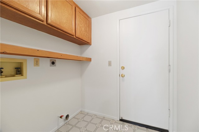 26444 Columbus Drive, Menifee CA: https://media.crmls.org/medias/43137c59-9ff0-4e0c-beb8-a4fad5341fb7.jpg