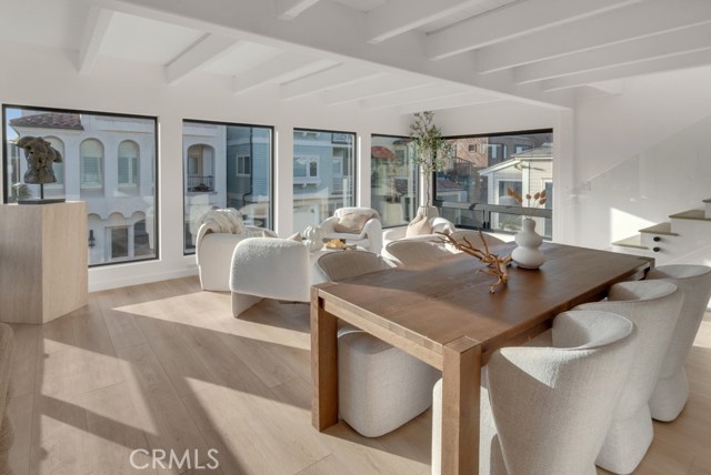 58 66th Place, Long Beach CA: https://media.crmls.org/medias/4313de23-5f6e-4420-b60f-8087f879299d.jpg