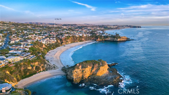 Detail Gallery Image 62 of 73 For 21 Bay, Laguna Beach,  CA 92651 - 6 Beds | 6/1 Baths
