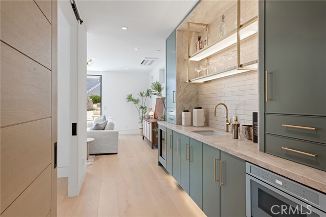 316 32nd Street, Manhattan Beach CA: https://media.crmls.org/medias/4315a4b6-8596-4ab9-bbba-e81a3453161a.jpg