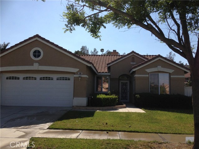 856 La Cadena Ln, Corona, CA 92879