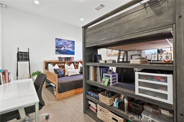 Detail Gallery Image 19 of 73 For 103 Vigna, Irvine,  CA 92602 - 5 Beds | 4/1 Baths