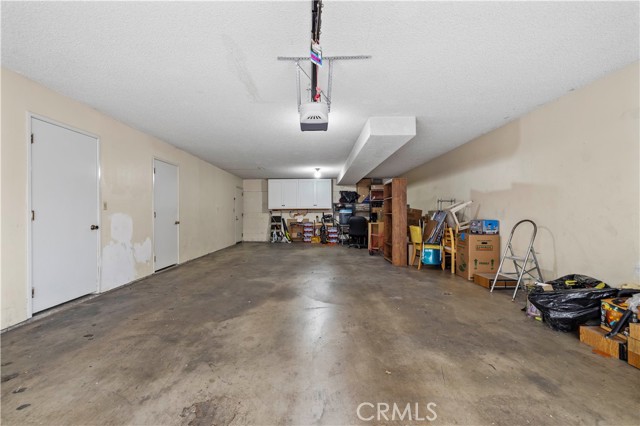 Detail Gallery Image 27 of 27 For 7439 Woodman Ave. #35,  Van Nuys,  CA 91405 - 2 Beds | 1 Baths
