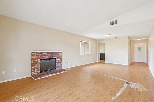 Detail Gallery Image 8 of 29 For 279 Cavendish, Hemet,  CA 92545 - 3 Beds | 2 Baths