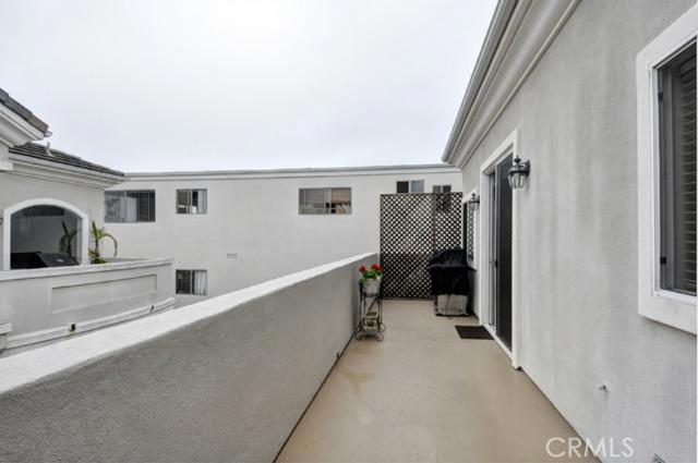 513 Juanita Avenue, Redondo Beach, California 90277, 3 Bedrooms Bedrooms, ,2 BathroomsBathrooms,Residential,Sold,Juanita,SB13146533