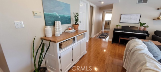 Detail Gallery Image 4 of 14 For 1708 Canard, Placentia,  CA 92870 - 4 Beds | 2 Baths