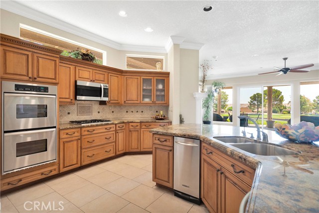 Detail Gallery Image 14 of 48 For 27333 Lakeview Dr, Helendale,  CA 92342 - 3 Beds | 2 Baths
