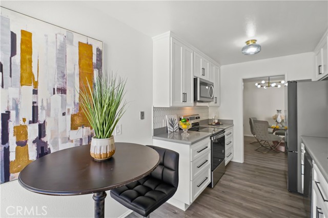 Detail Gallery Image 18 of 65 For 4041 via Marisol #313,  Los Angeles,  CA 90042 - 2 Beds | 2 Baths