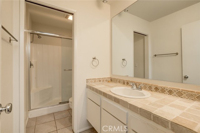 Detail Gallery Image 32 of 44 For 8400 De Longpre Ave #205,  West Hollywood,  CA 90069 - 2 Beds | 2 Baths