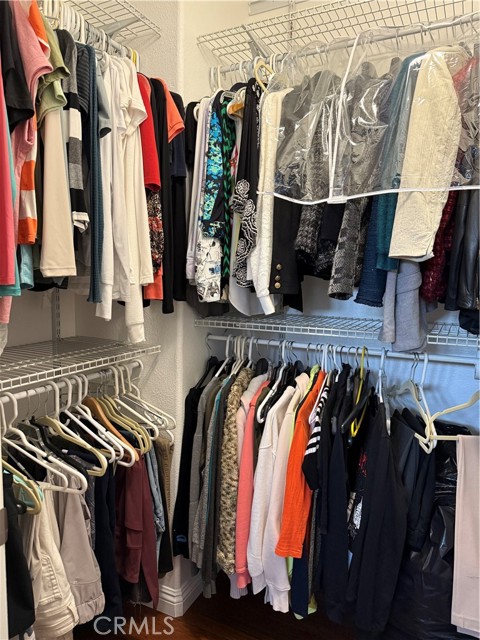 walk-in closet
