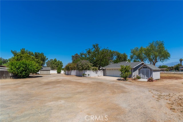 2878 2nd Street, Norco CA: https://media.crmls.org/medias/431c329d-8f94-4ea4-bd33-a52bac48310e.jpg