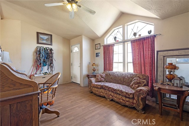 Detail Gallery Image 14 of 75 For 446455 Honey Lake Dr, Herlong,  CA 96113 - 3 Beds | 2 Baths