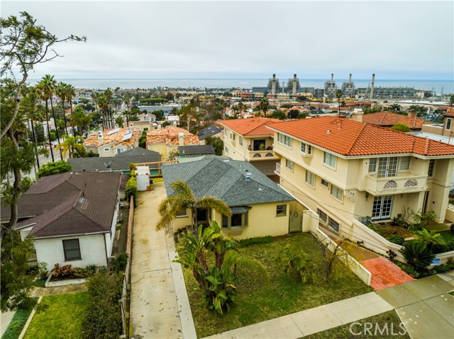 703 Lucia Avenue, Redondo Beach, California 90277, 2 Bedrooms Bedrooms, ,1 BathroomBathrooms,Residential,Sold,Lucia,SB17025295