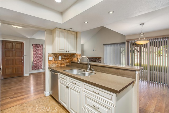 Detail Gallery Image 15 of 29 For 8544 Sandalwood Ct, Rancho Cucamonga,  CA 91730 - 3 Beds | 2 Baths