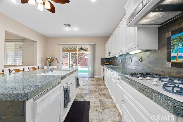 5005 Boulder Creek Place, Bakersfield, California 93312, 3 Bedrooms Bedrooms, ,2 BathroomsBathrooms,Residential,For Sale,5005 Boulder Creek Place,CRSR24237896