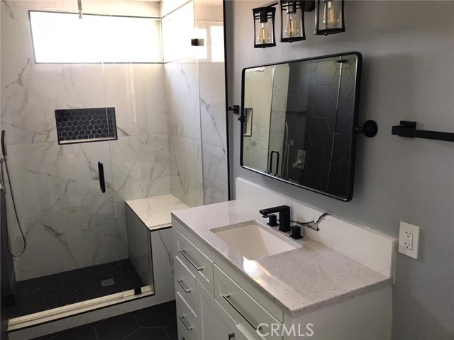 26734 Caravan Cir, Corona CA: https://media.crmls.org/medias/431efb04-9720-45a5-990b-feb7ff31a9a0.jpg
