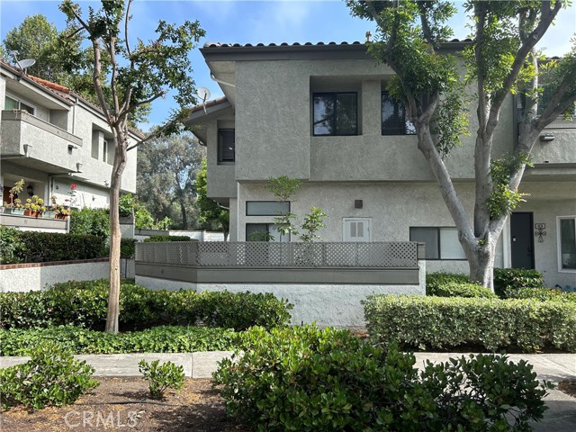45 Willowcrest Lane, Pomona CA: https://media.crmls.org/medias/431f52cd-c2d7-4e25-8864-3e827f375599.jpg