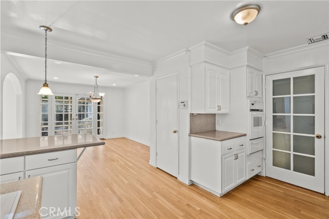 Detail Gallery Image 19 of 48 For 19838 Labrador, Chatsworth,  CA 91311 - 3 Beds | 2 Baths