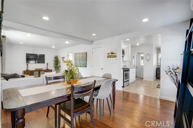 Detail Gallery Image 7 of 38 For 1301 S Hudson Ave, Los Angeles,  CA 90019 - 2 Beds | 2 Baths