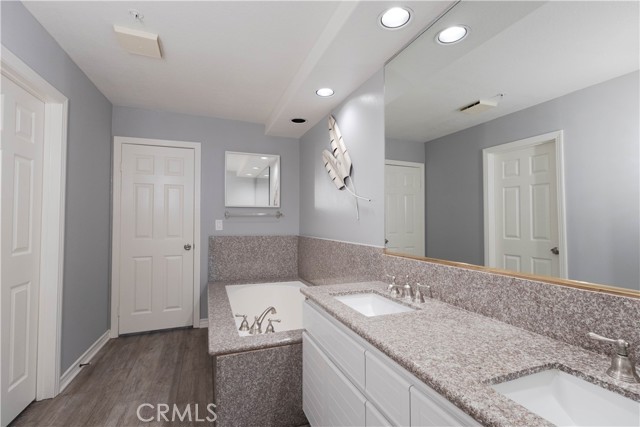 Detail Gallery Image 12 of 34 For 2233 Martin #108,  Irvine,  CA 92612 - 1 Beds | 1 Baths