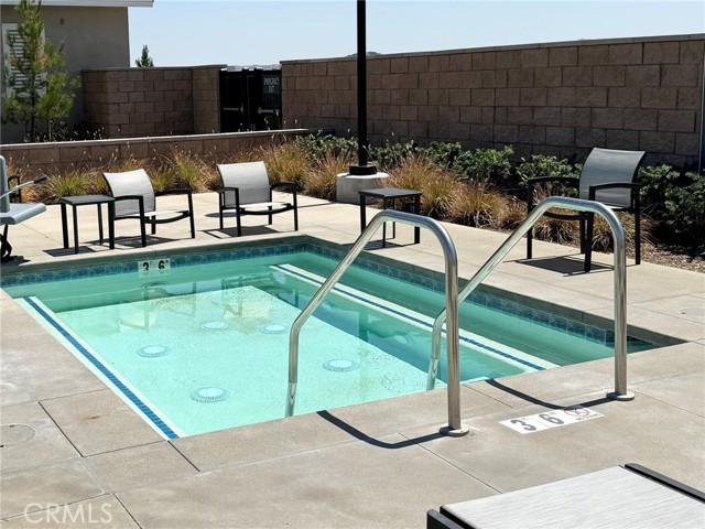 11418 Sheridan Way, Beaumont CA: https://media.crmls.org/medias/4320d3f6-11d0-4116-b888-797e0d9f10c4.jpg