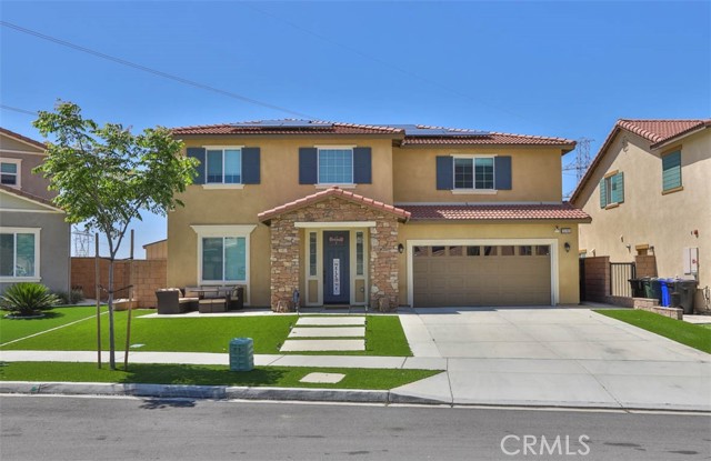 Detail Gallery Image 3 of 46 For 15765 Kings Peak Dr, Fontana,  CA 92336 - 5 Beds | 3 Baths