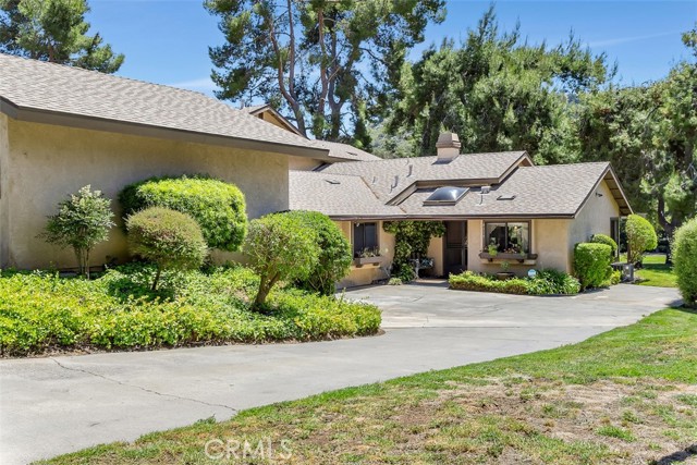 Detail Gallery Image 4 of 48 For 4119 Oak Island Ln, Fallbrook,  CA 92028 - 2 Beds | 2 Baths