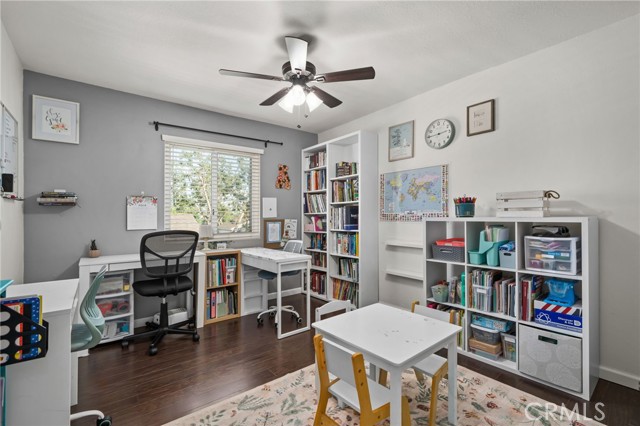 Detail Gallery Image 29 of 47 For 1693 N Mountain #D,  Upland,  CA 91784 - 3 Beds | 2/1 Baths