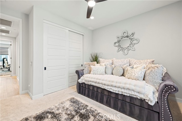 Detail Gallery Image 42 of 57 For 28618 Bloom, Saugus,  CA 91350 - 5 Beds | 4/1 Baths