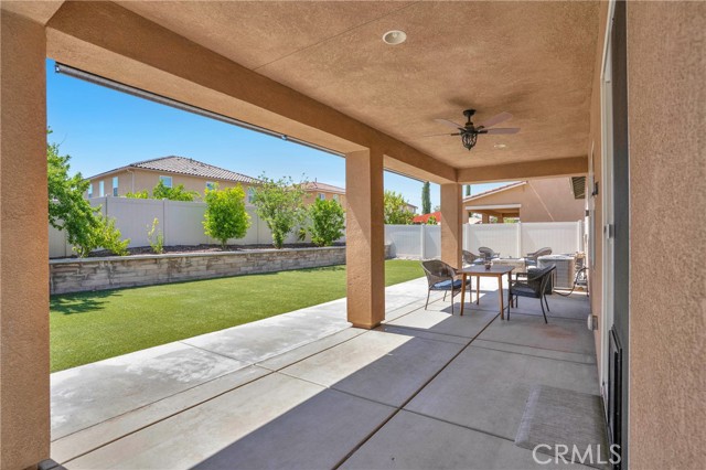 34689 Swan Valley Court, Murrieta CA: https://media.crmls.org/medias/43234350-0ed5-4921-9695-494725b0a40f.jpg