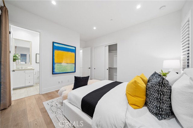 101 Lustro, Irvine CA: https://media.crmls.org/medias/43237b21-d4f3-4807-9a78-35ca4bdcc5a0.jpg