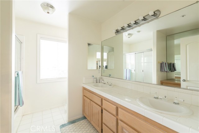 1930 Gates Avenue, Redondo Beach, California 90278, 4 Bedrooms Bedrooms, ,2 BathroomsBathrooms,Residential,Sold,Gates,SB17239124