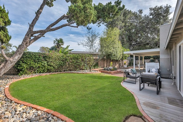 Detail Gallery Image 19 of 22 For 12926 Barto, Granada Hills,  CA 91344 - 3 Beds | 2 Baths