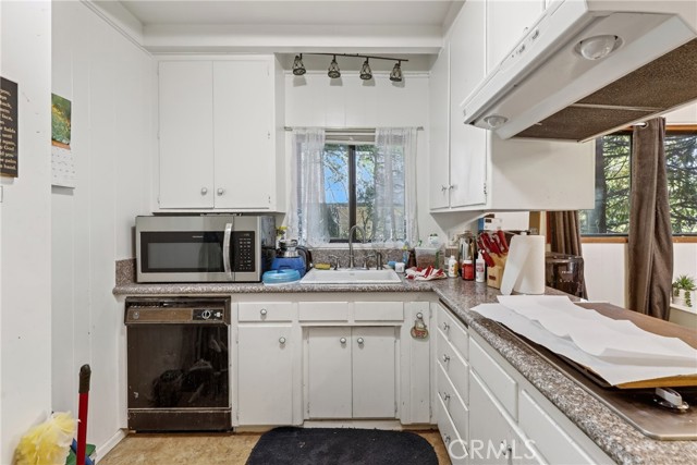 232 Sunset, Lake Arrowhead, CA 92352