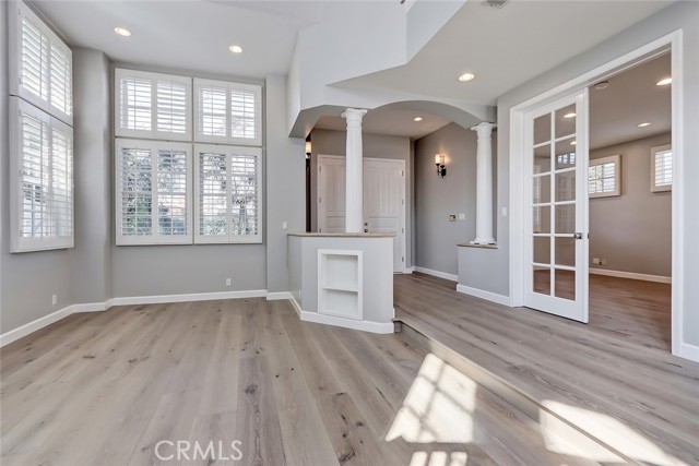576 27th Street, Manhattan Beach CA: https://media.crmls.org/medias/43264259-fdf8-440c-9fb0-19954fdb36be.jpg
