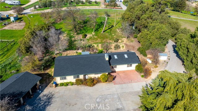 Detail Gallery Image 2 of 42 For 7260 Shale Rock, Paso Robles,  CA 93446 - 3 Beds | 2 Baths