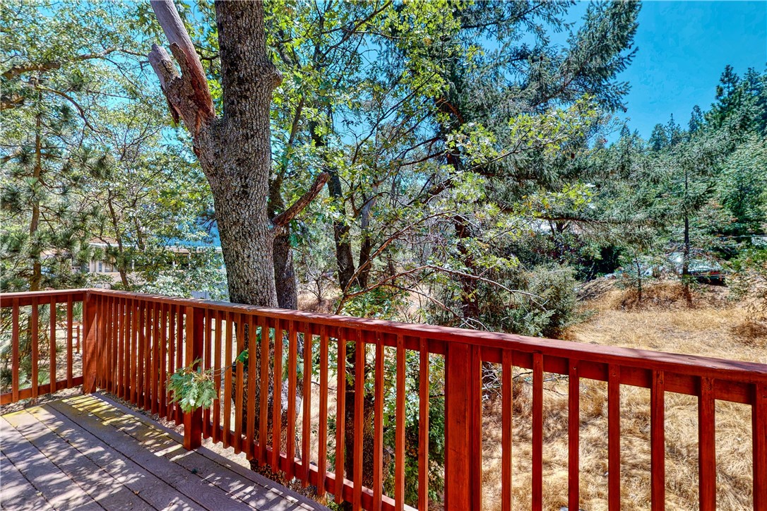 Detail Gallery Image 7 of 8 For 319 Triangle Nook Rd, Cedarpines Park,  CA 92322 - 3 Beds | 2/1 Baths