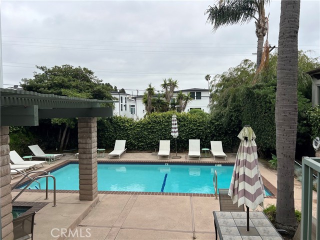 2112 Vanderbilt Lane, Redondo Beach CA: https://media.crmls.org/medias/4327f2ce-a5ee-4681-9dd3-32620587a664.jpg
