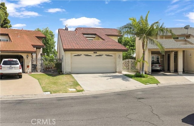 Detail Gallery Image 3 of 68 For 1112 N Voyager Ln, Anaheim,  CA 92801 - 4 Beds | 2/1 Baths