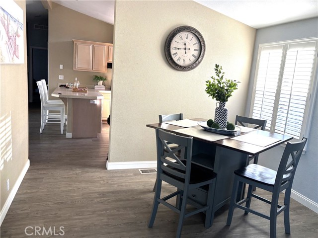 Detail Gallery Image 3 of 3 For 27250 Murrieta #262,  Menifee,  CA 92586 - 2 Beds | 2 Baths