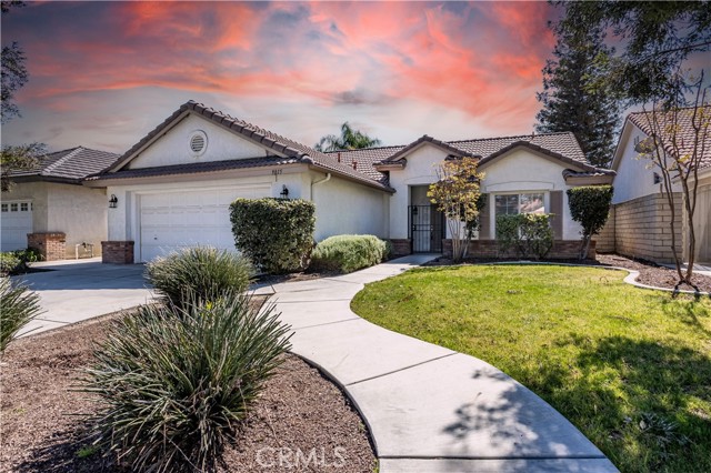 Detail Gallery Image 5 of 31 For 9815 Cabbage Rose, Bakersfield,  CA 93311 - 2 Beds | 2 Baths