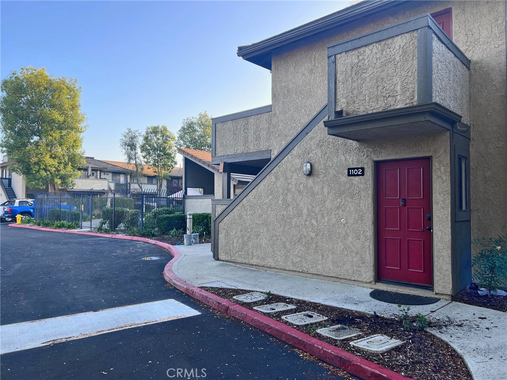 150 Majestic Court #1102