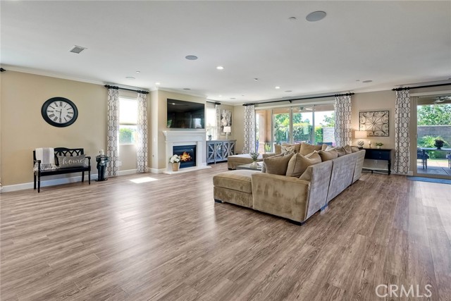 Detail Gallery Image 11 of 47 For 30587 Aspen Glen St, Murrieta,  CA 92563 - 4 Beds | 3 Baths
