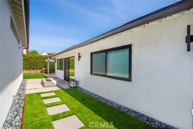 Detail Gallery Image 29 of 47 For 10947 Lurline Ave, Chatsworth,  CA 91311 - 5 Beds | 4 Baths